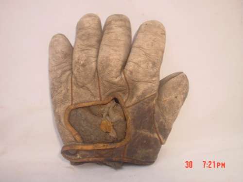 c. 1890's-00's Webless Back